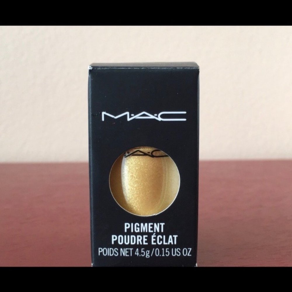 M.A.C Pigment: Golden Lemon